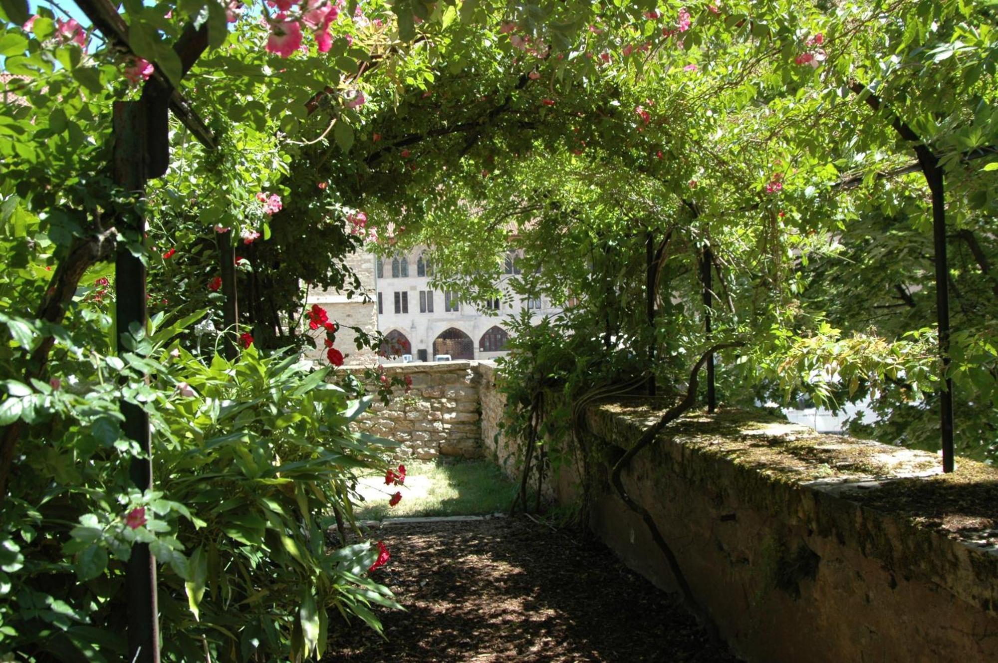 Le Clos De L'Abbaye Cluny Exterior foto